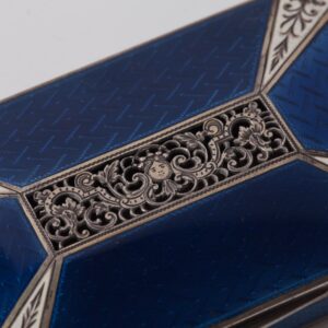 Cigarette case with enamel. — image 2