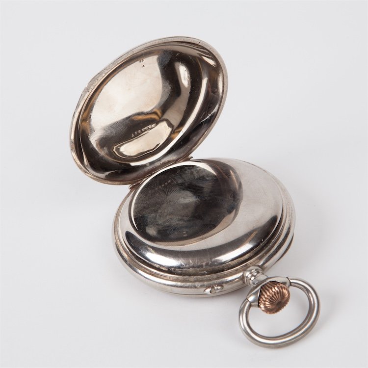 Huge pocket watch. — image 2