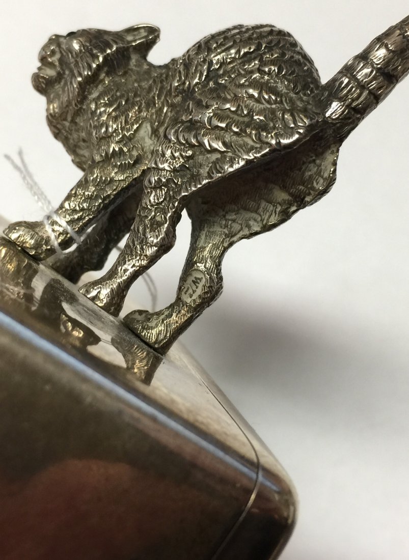 "Kendall and Co" silver desk clock with cat shape — image 6