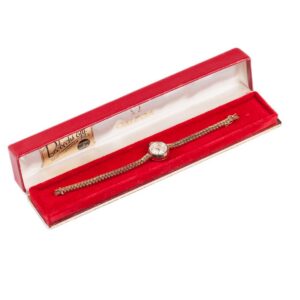Beautiful small Omega gold woman wrist watch in a box — image 1
