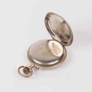 Huge pocket watch. — image 2