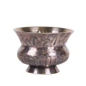 Russian 18th century silver cup with coin enchased — image 2