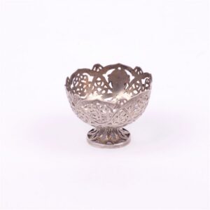 Silver stand for egg. — image 2