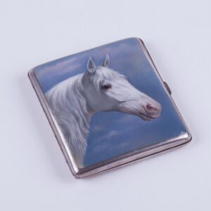 Silver cigarette case with enamel. — image 1