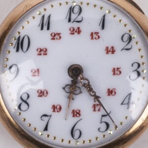 18K gold women's pocket watch with diamonds — image 3