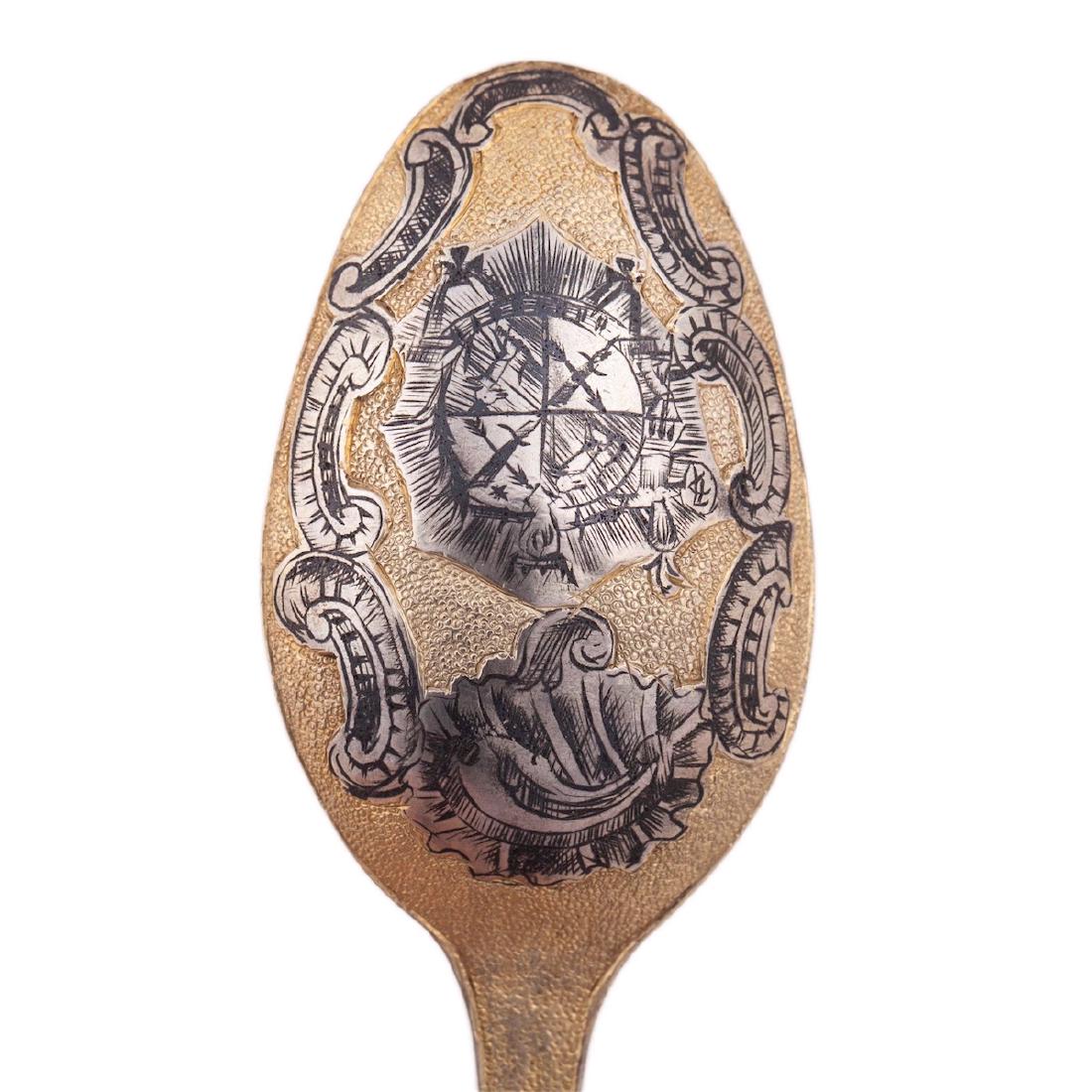 Russian decorative silver-gilt and niello spoon — image 3
