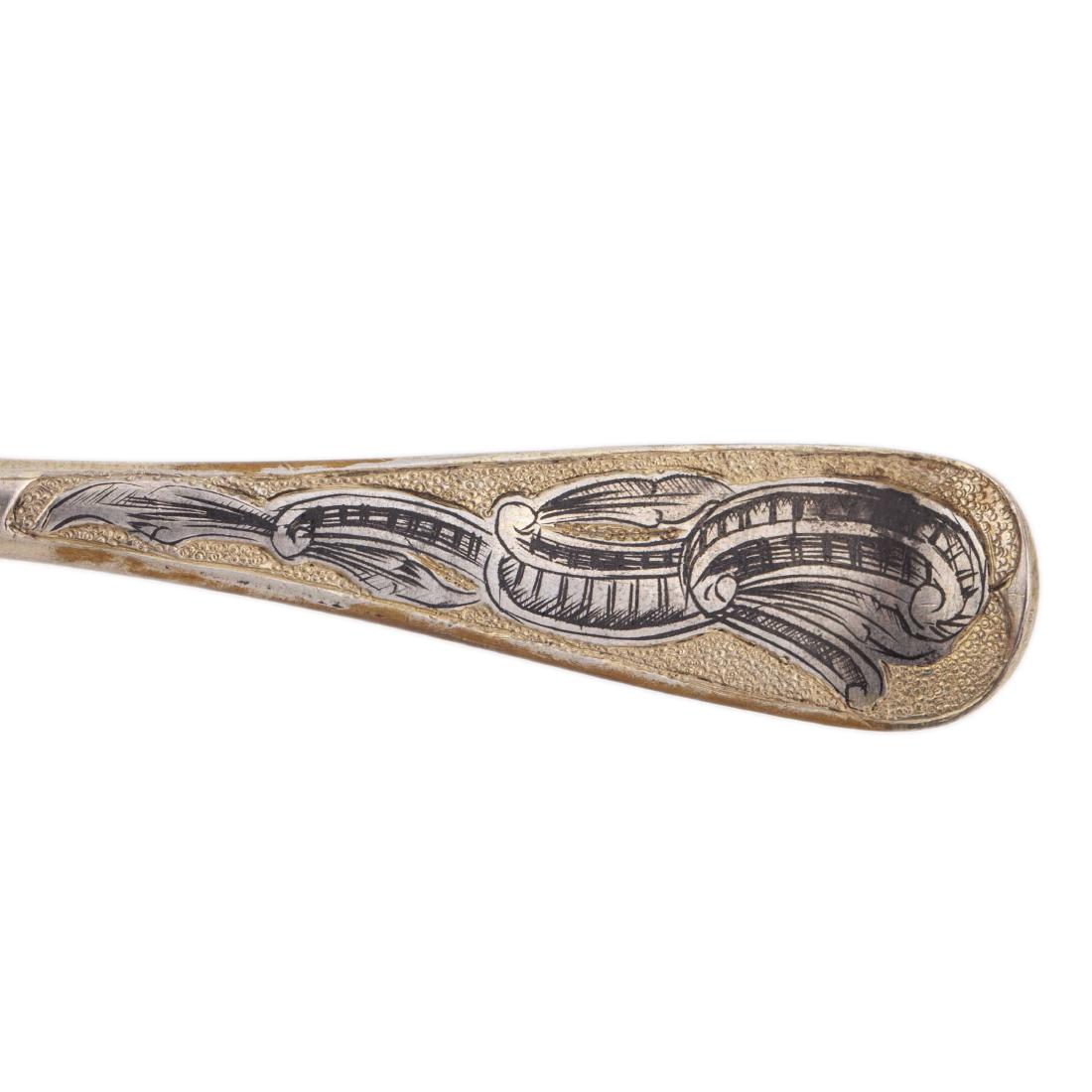 Russian decorative silver-gilt and niello spoon — image 4