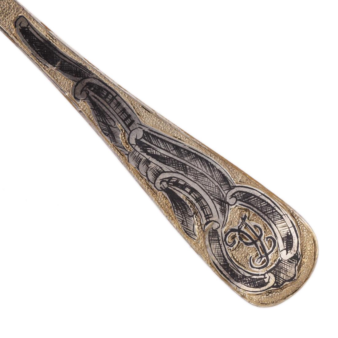 Russian decorative silver-gilt and niello spoon — image 5