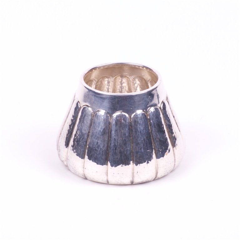 Greece silver vase. — image 1