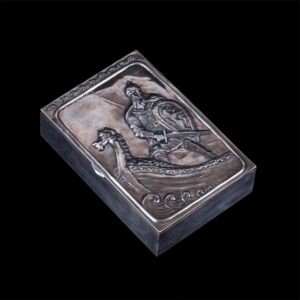 Russian cigar box with a knight — image 1