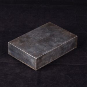 Russian cigar box with a knight — image 6