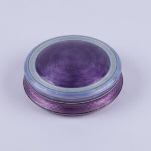 Silver enamel box. — image 1