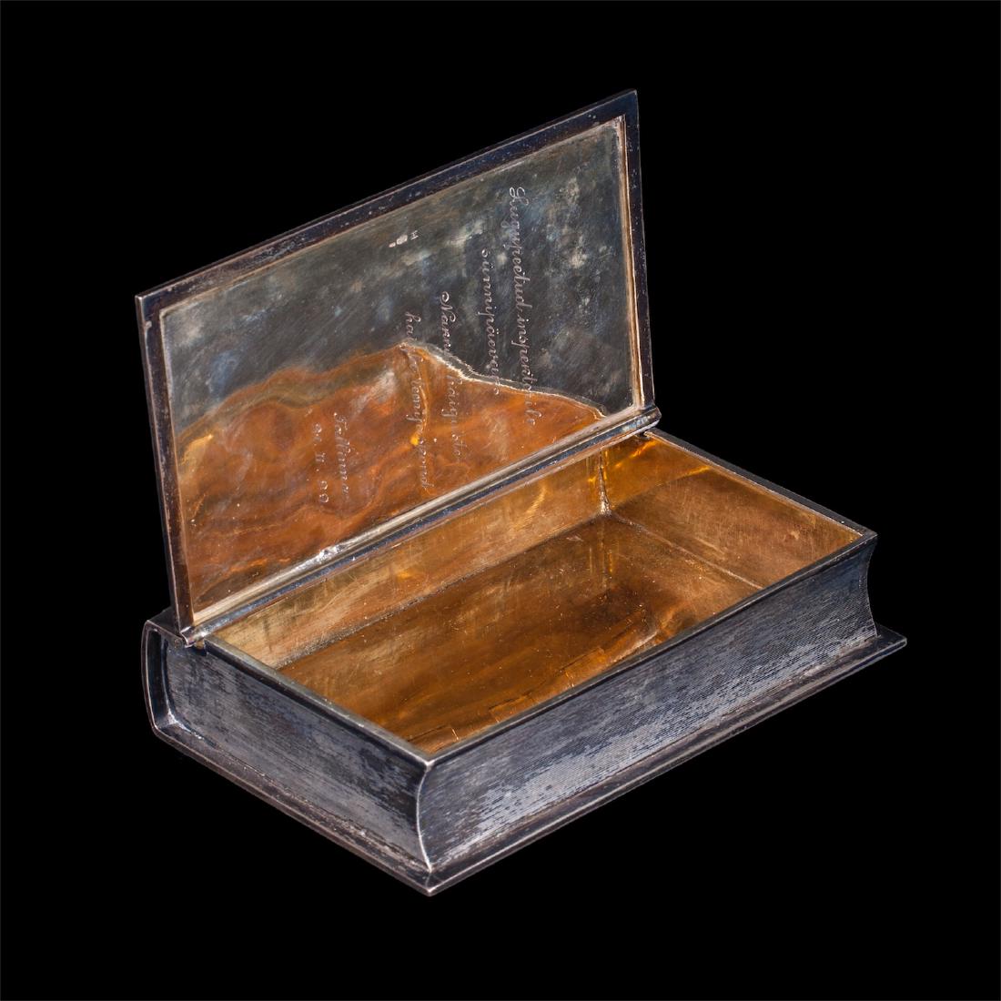 Russian cigar box in the shape of a book — image 5