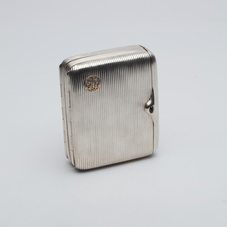 Russian cigarette-case with three sections — image 1
