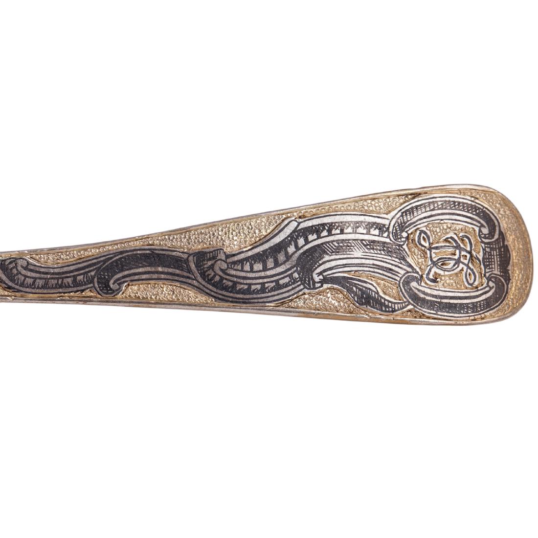 Russian decorative silver-gilt and niello spoon — image 4
