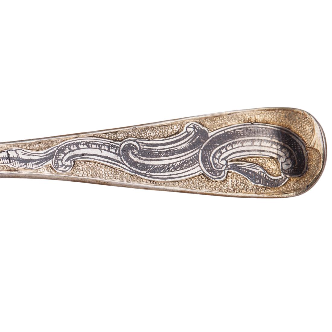 Russian decorative silver-gilt and niello spoon — image 5