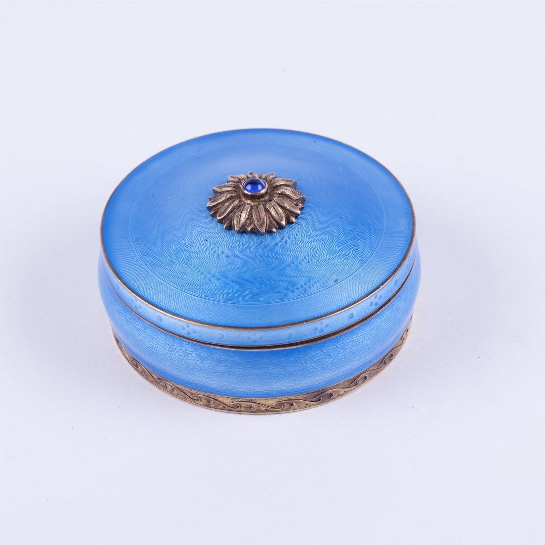 Russian imperial time silver box. — image 1
