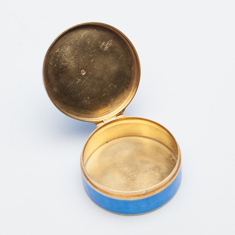 Russian snuff box — image 2
