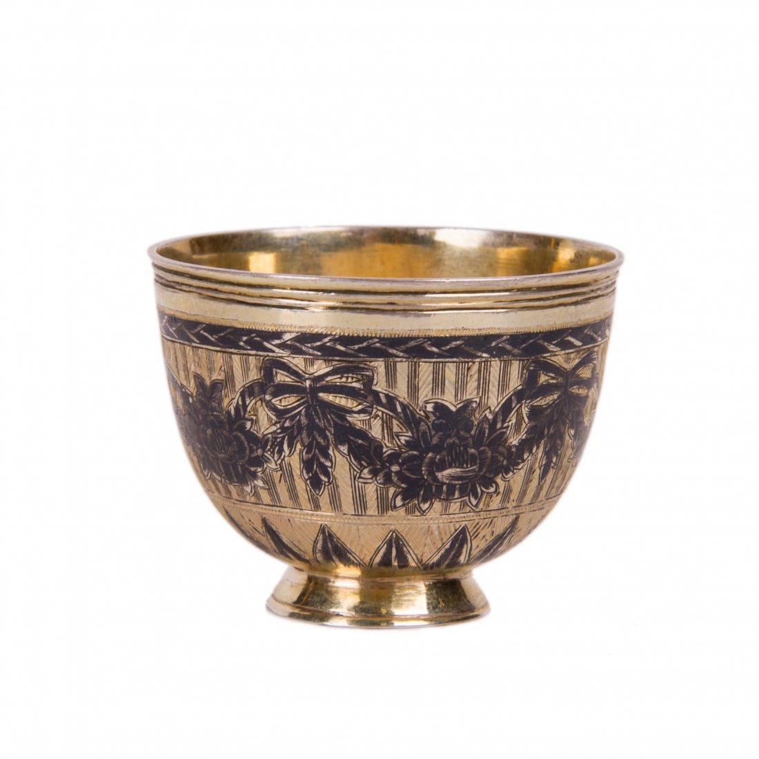 Russian engraved silver-gilt beaker — image 2