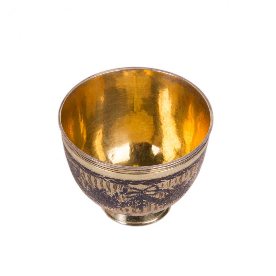 Russian engraved silver-gilt beaker — image 3