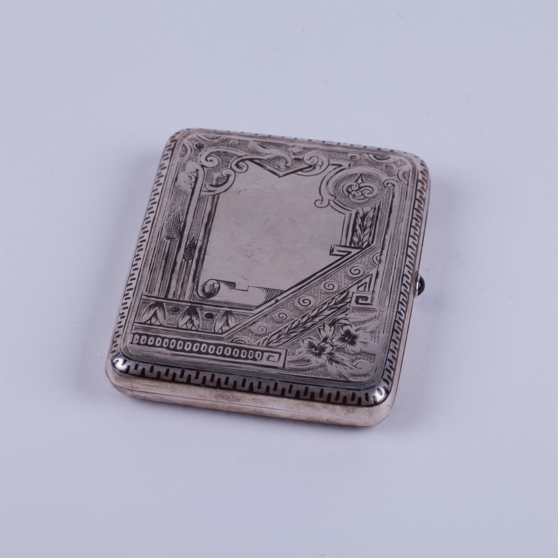 Russian niello cigarette case. — image 1