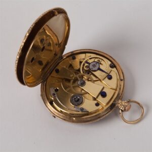 Gold pocket watch with keys. — image 4