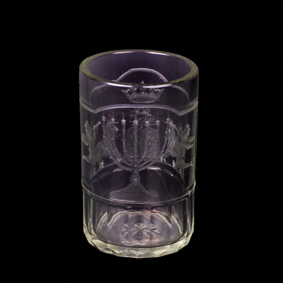 Grand engraved glass jewish beaker for Saturday wine — image 1