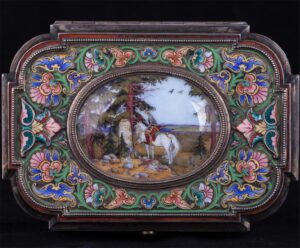 Russian silver en plein enamel casket, E. Shubert — image 2