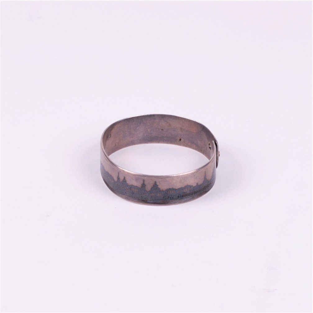 Silver bracelet with panoramic view of Velikii Ustug. — image 2