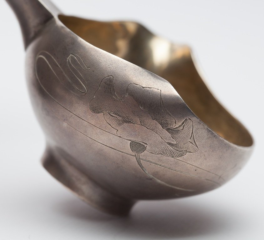 Russian kovsh with ladle — image 2