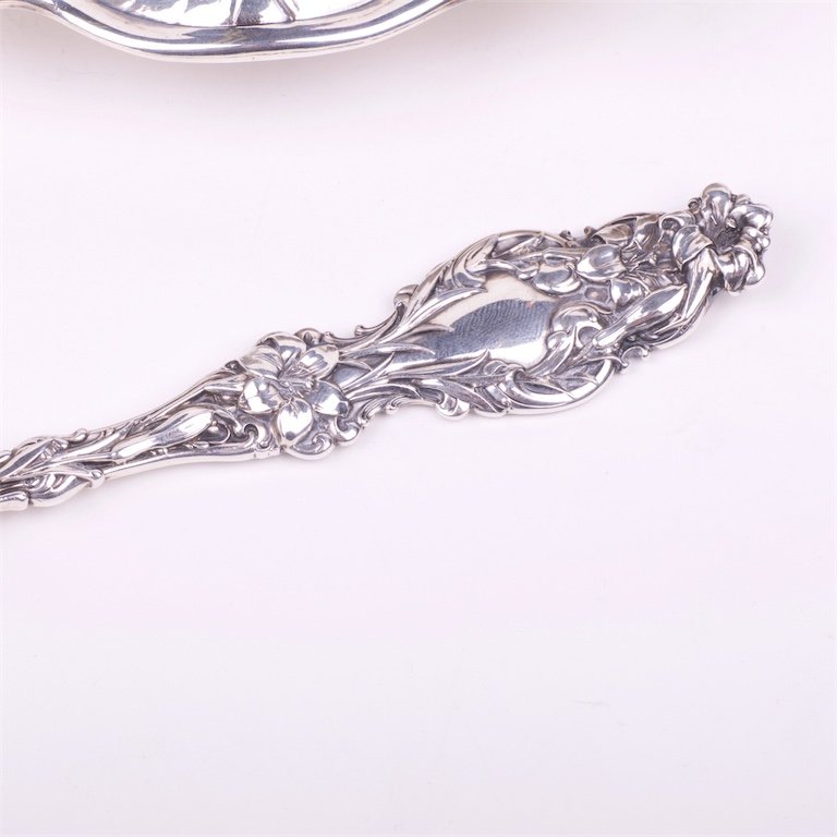 Silver spoon with deep dish. USA. — image 2