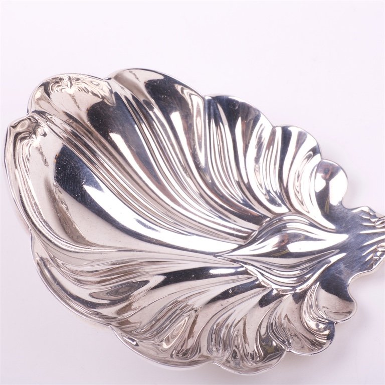 Silver spoon with deep dish. USA. — image 3