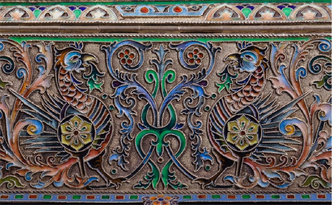 Huge enamel casket with "3 Bogatyrs".11th Artel — image 10