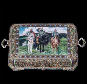 Huge enamel casket with "3 Bogatyrs".11th Artel — image 2