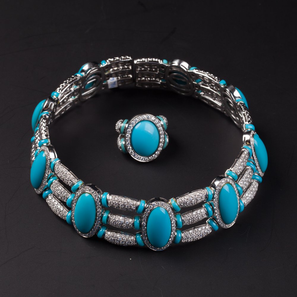 White gold necklace with ring. — image 1