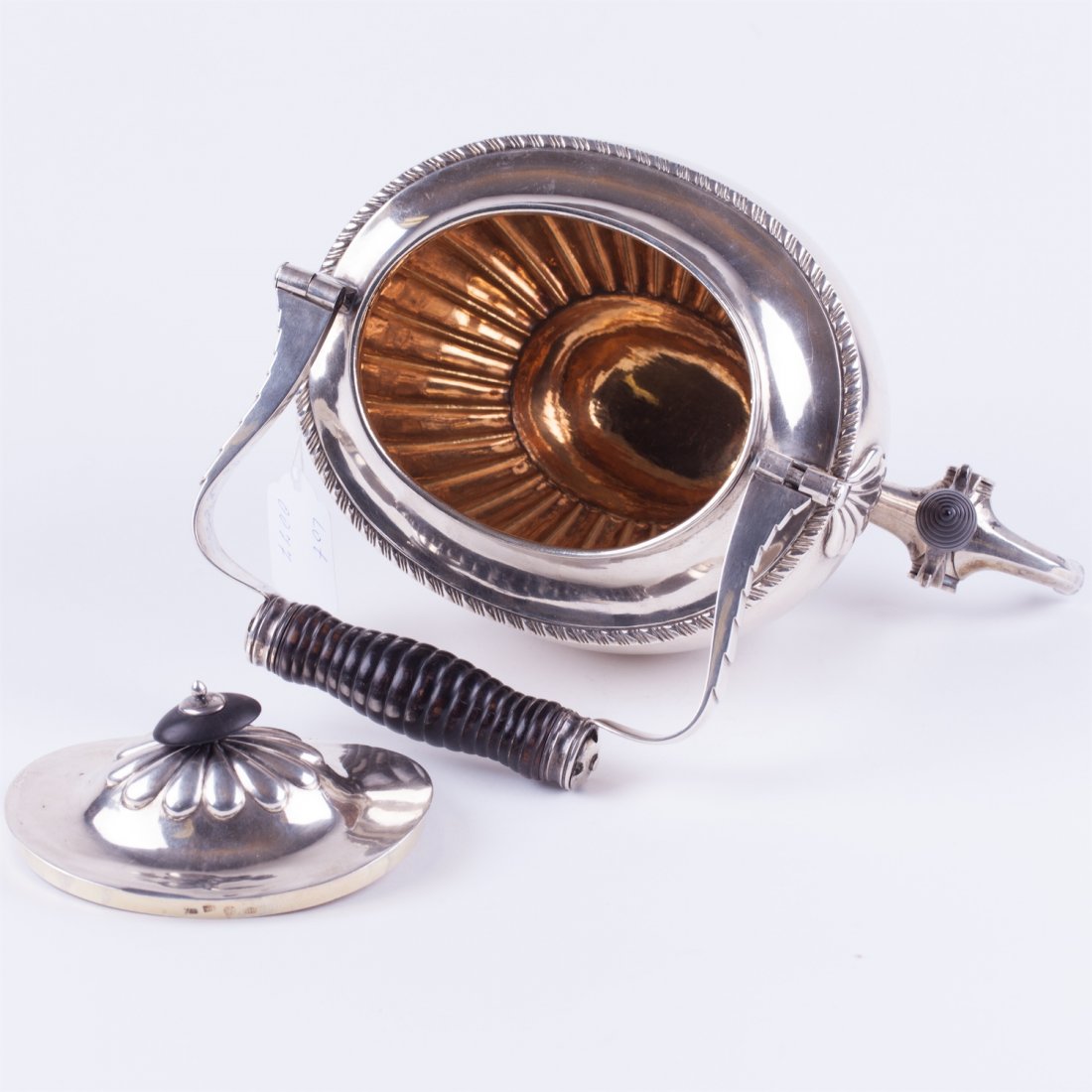 Russian silver tea kettle. — image 3