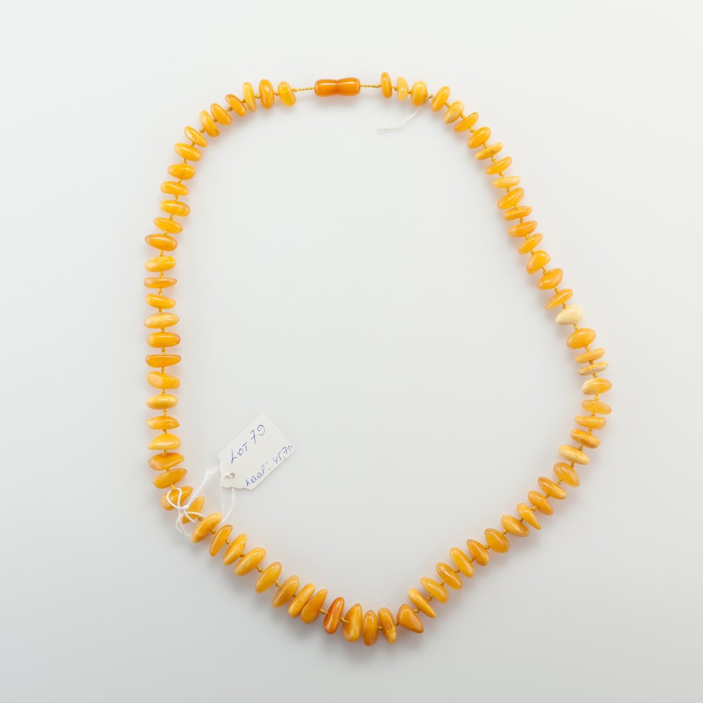 Natural Baltic Amber Yellow necklace. — image 2