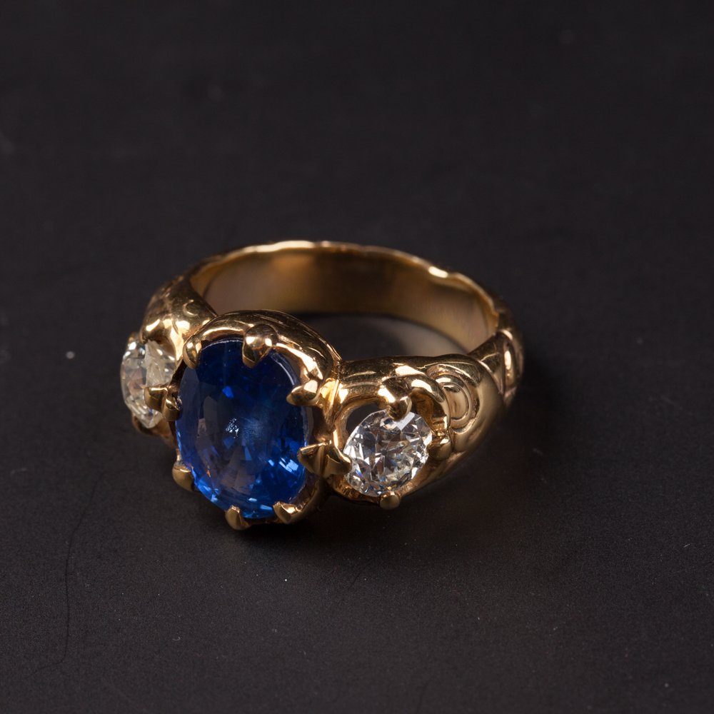 Russian imperial ring with diamonds and sapphire. — image 1