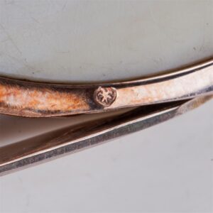 Elegant gold and guilloche enamel photo frame — image 7