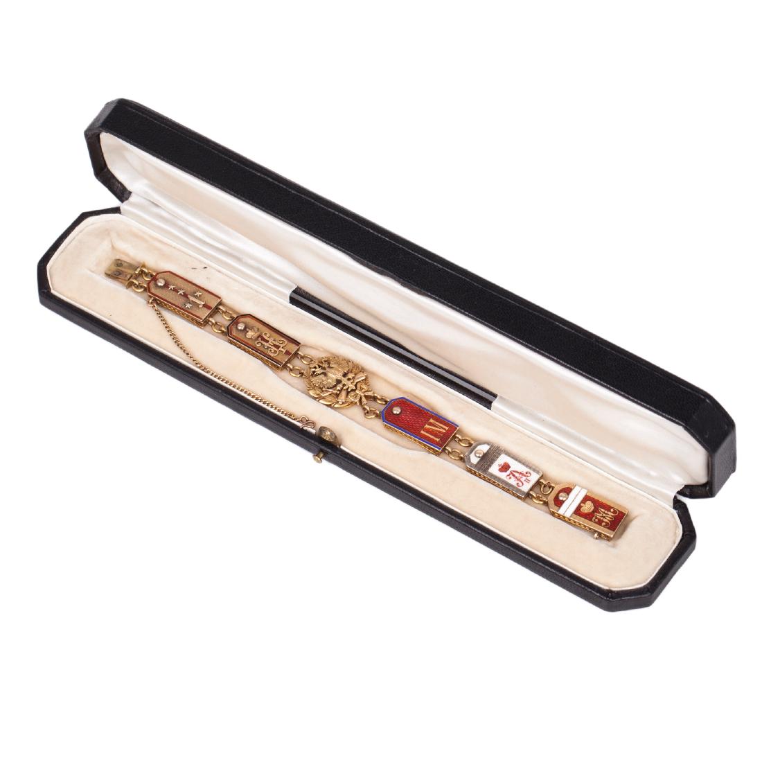 Faberge bracelet in the shape of epaulets — image 1
