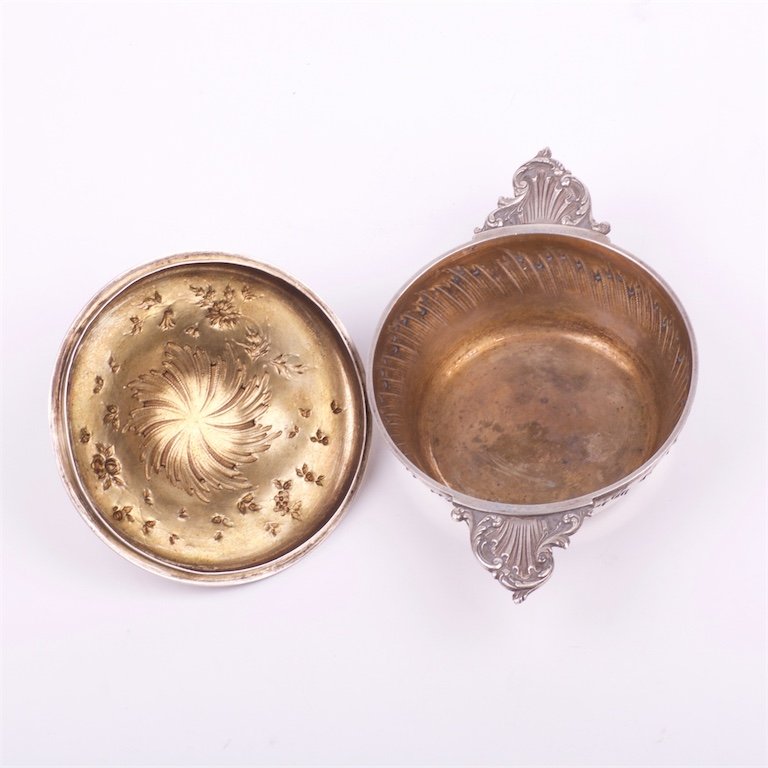 Silver pot with cover. England. — image 3