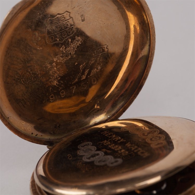 Gold ladies pocket watch "Henry Moser". — image 6