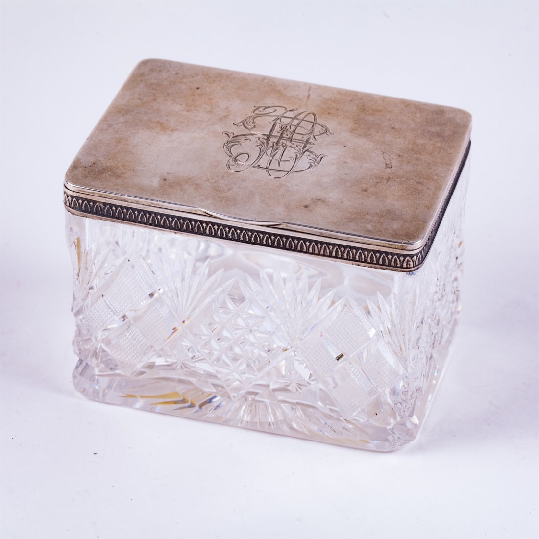 Russian crystal box with silver. — image 1