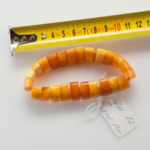 Natural Old Baltic Amber Yellow bracelet. — image 2