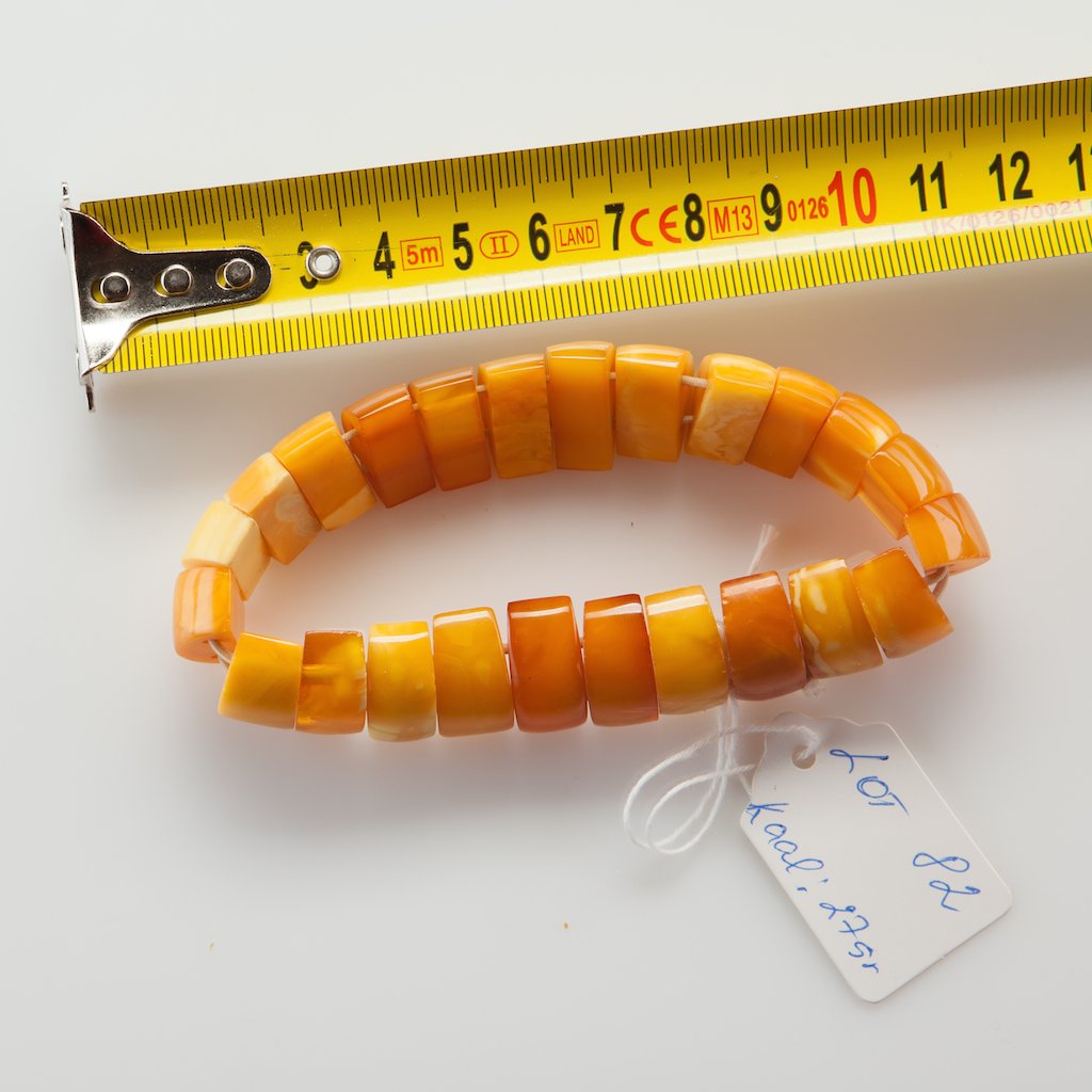Natural Old Baltic Amber Yellow bracelet. — image 2