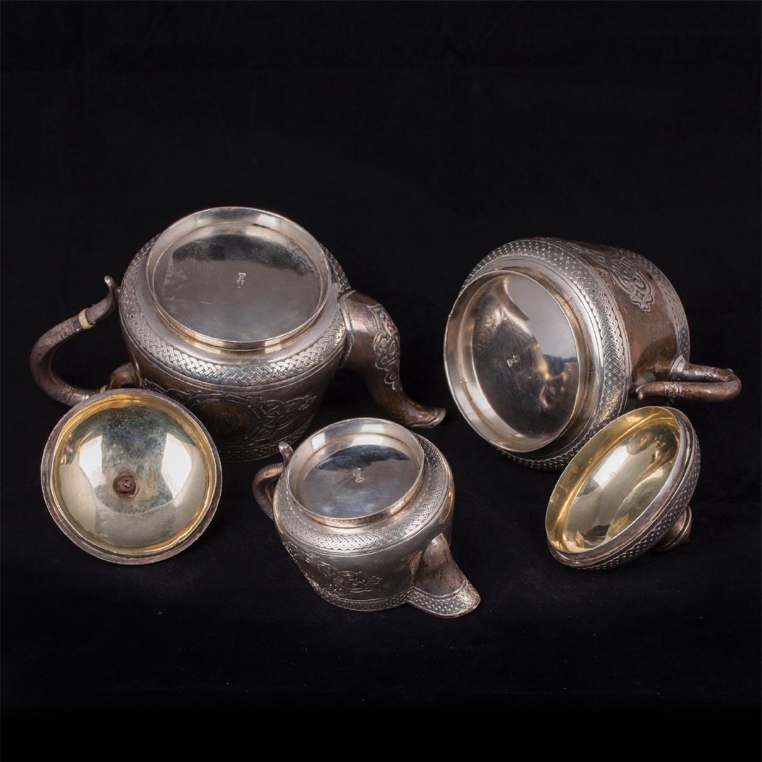 Russian parcel-gilt silver tea service — image 3