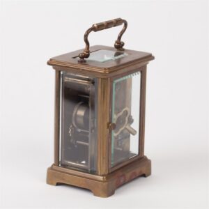 Carriage clock. — image 2