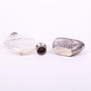 Glass bottle with silver inserts. — image 4