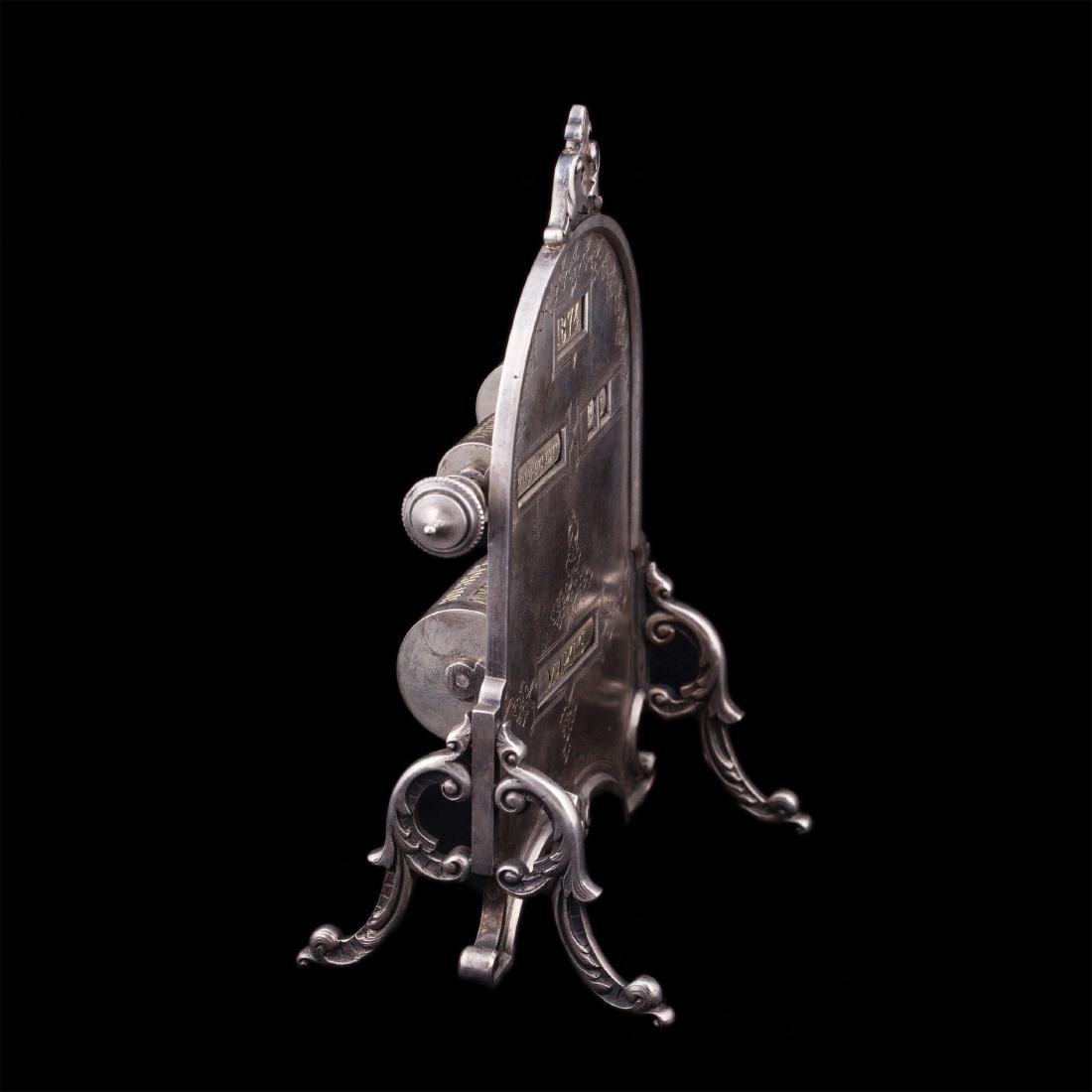 Rare engraved silver-gilt perpetual calendar. I. — image 3