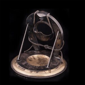 Unusual silver-gilt table watch stand. I. Sazikov — image 3